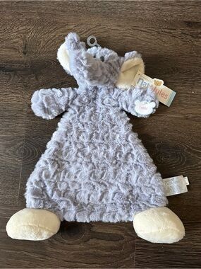 Demdaco Elephant Baby Lovey Security Gray Ivory Rattle Shaggy Clutch NEW